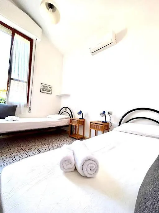 Tatil Evi Green Home Front Poetto Beach, Cagliari, By Home&Experience